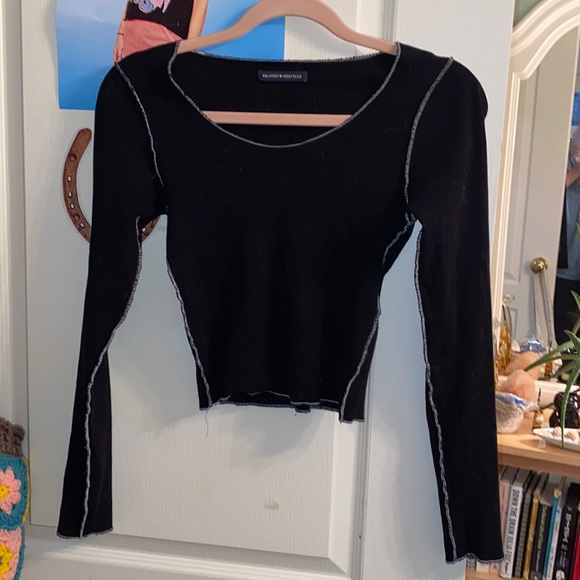Brandy Melville Tops - Brandy Melville black long sleeve crop top